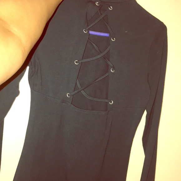 Cross up Dress - Picture 1 of 2